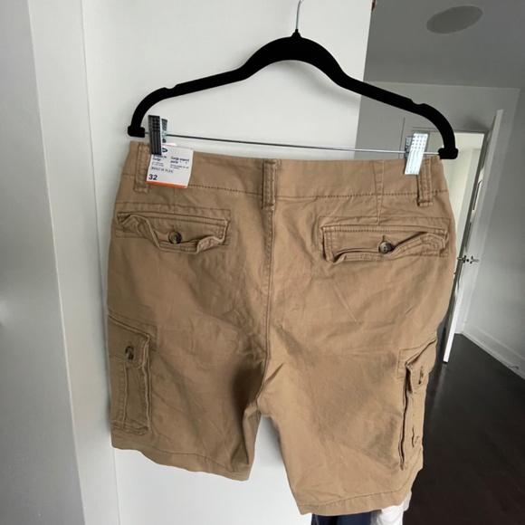 Cargo shorts - Picture 3 of 3